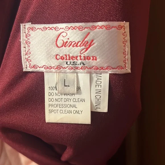 Burgundy and Gold Embellished Long Evening Gown Prom Dress - Picture 4 of 4